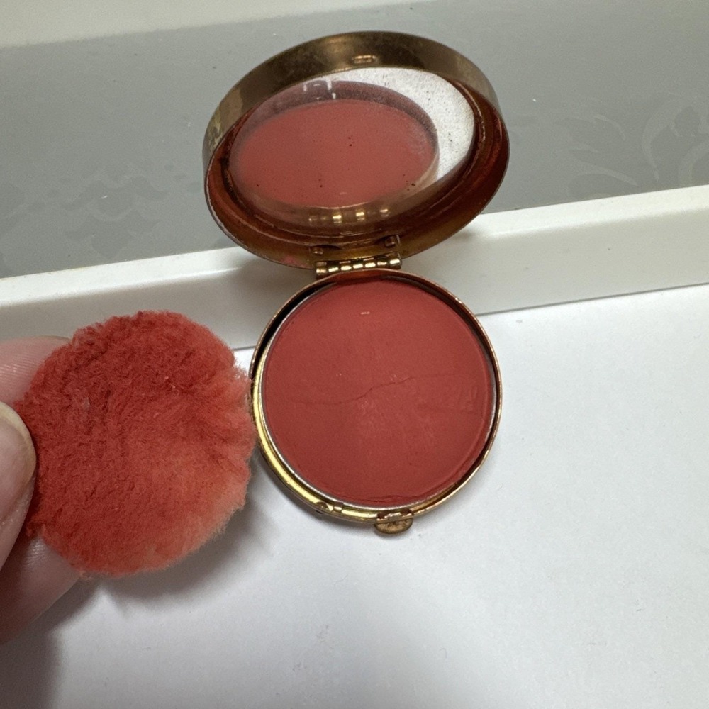 VTG Collectors Compact Makeup Barbara Gould New York Copper Rouge Puff Mini - Picture 3 of 10